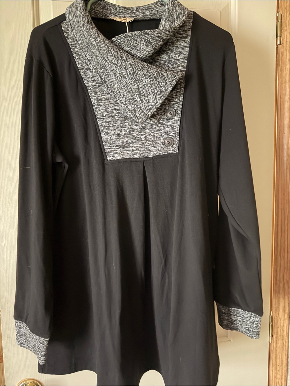 Timeson Women's Black Tunic Sweater with Heather Gray Cowl Neck